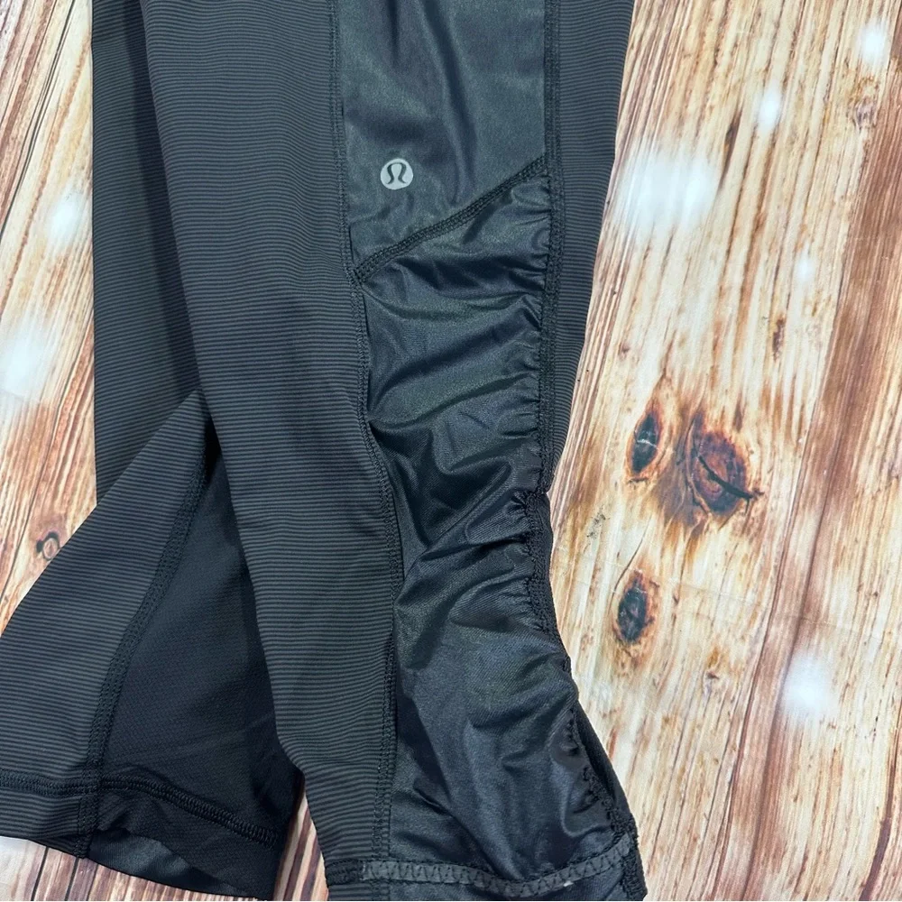 Lululemon Athletica Women’s Cut The Crop Leggings in Black Size 6